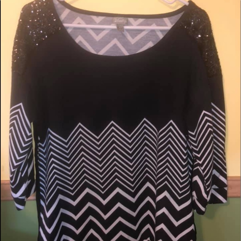 Large chevron blouse